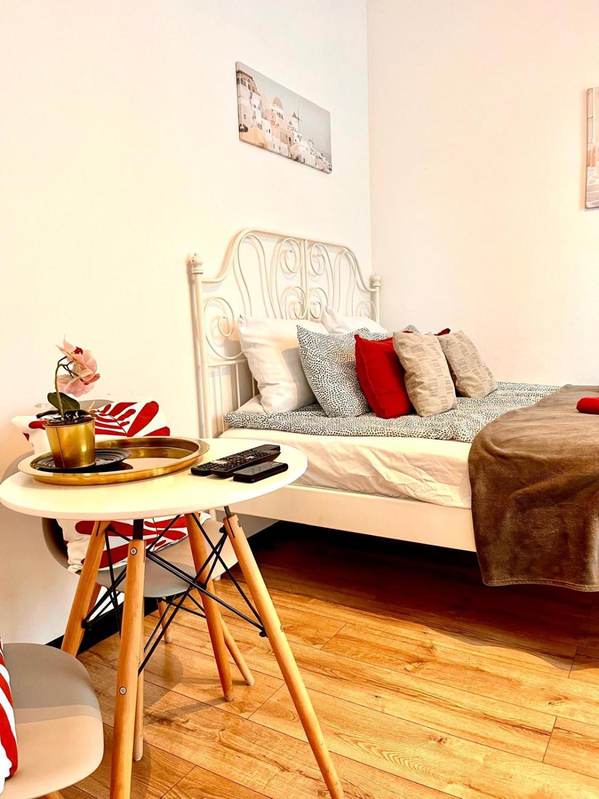 Best 1 Room Condo In Warszawa Center Luaran gambar